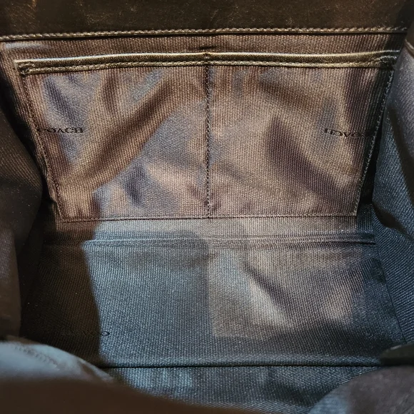 Coach Vintage Black Ranger Leather Crossbody Bag With Gold Chain ๐ฅ๐ฅ - Picture 15 of 16